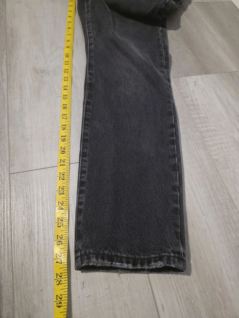 Levi’s Premium Midy Straight Black Washed Jeans Women’s Size 26 - Picture 13 of 16